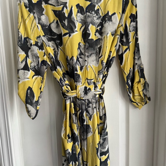 Elevenses Yellow and Gray Floral Dress - Picture 3 of 3